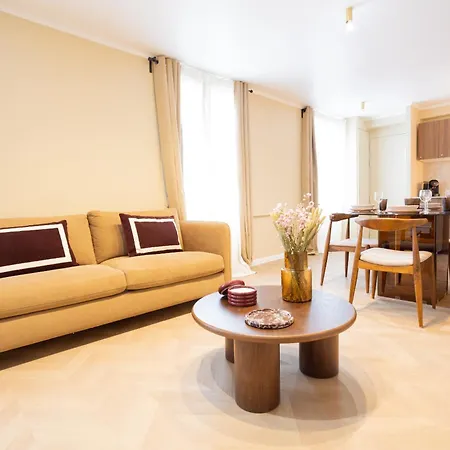 1 Elegant - A Saint-germain - Ascenseur