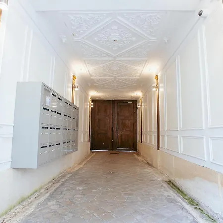Appartement élégant - à Saint-germain - Ascenseur *